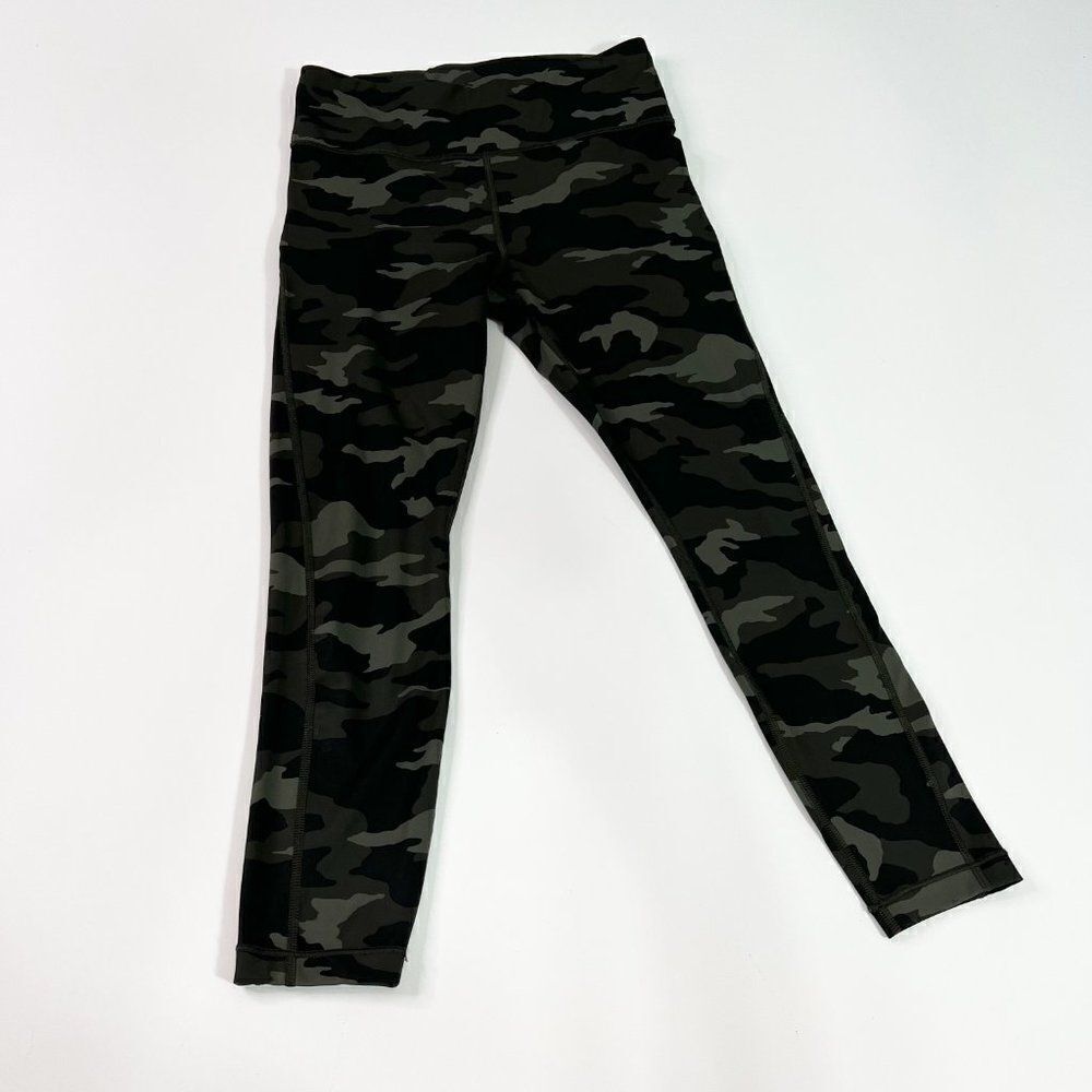 Athleta Women Multicolor Camouflage Ultimate 7/8 Tight Compression Leggings S